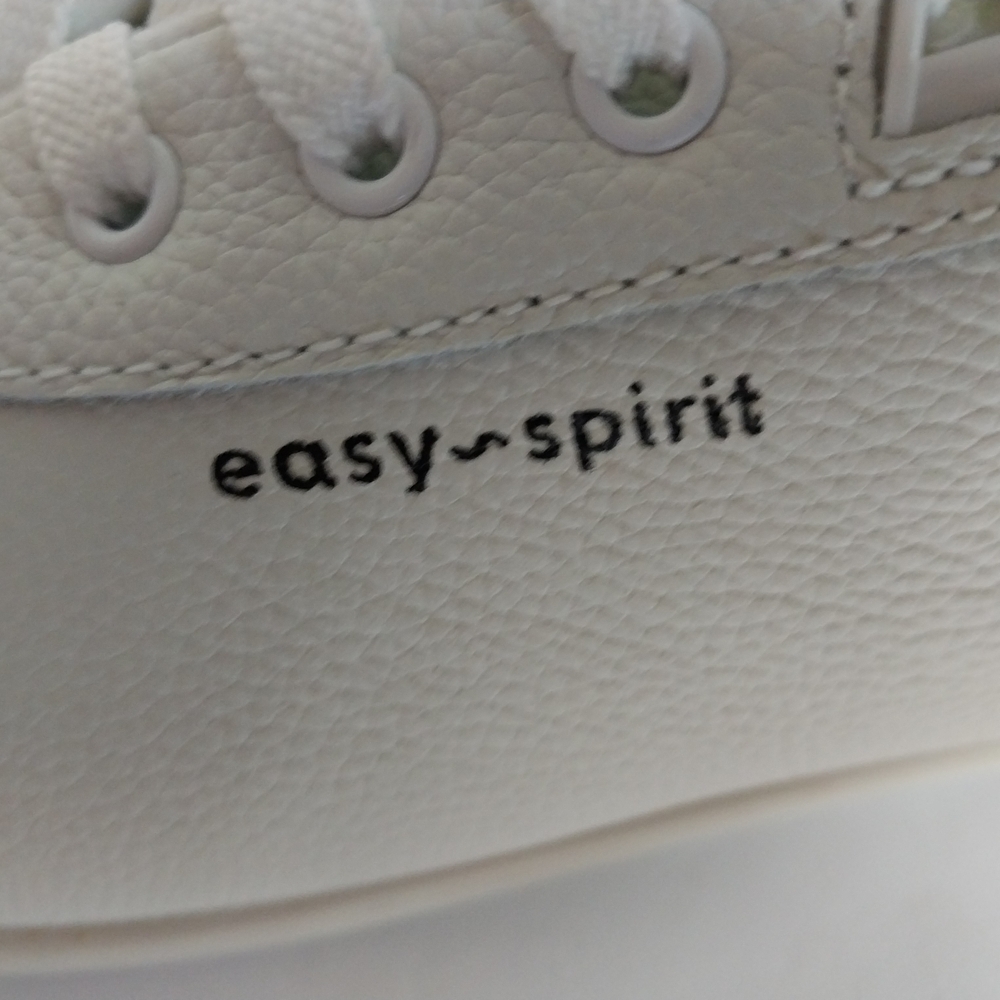 EASY SPIRIT NWOT Leather Women's Shoes White Sneakers - Picture 8 of 12